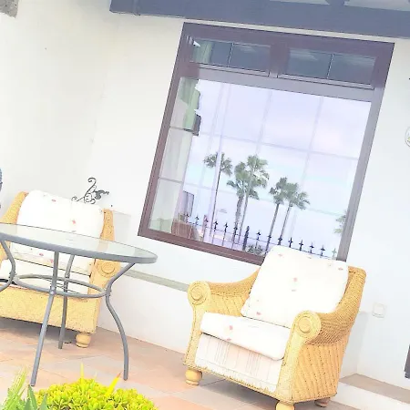 Bungalow 18 Puerto Del Carmen 别墅 *